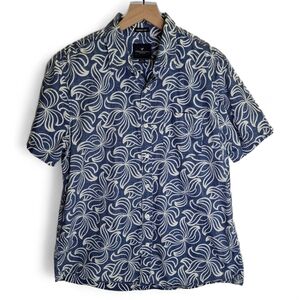 American Eagle Outfitters Hawaiian Floral Men's Shirt - Size L - Seriously Soft